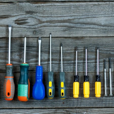 25 Types of Screwdrivers and How to Use Them