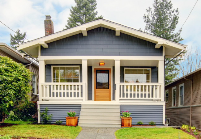 Best Summer Home Improvements - Re-Siding the House