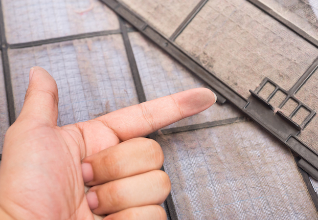 how to clean air conditioner filter.