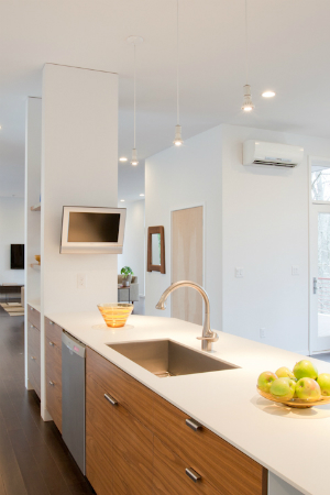 How to Incorporate Both Ducted and Ductless HVAC Components at Home