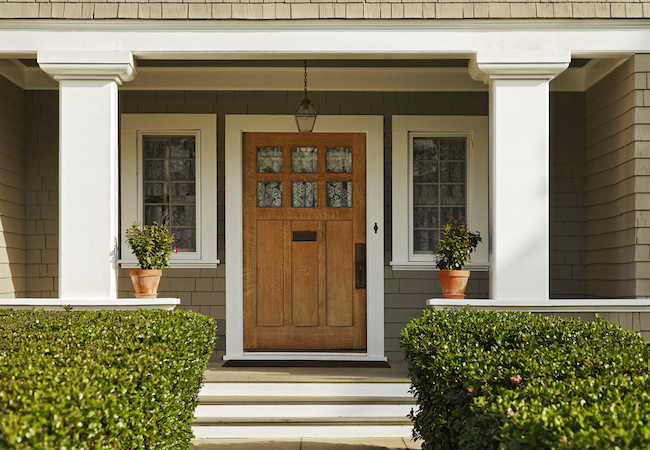 3 Smart Ways to Upgrade Your Entry Door in a Weekend