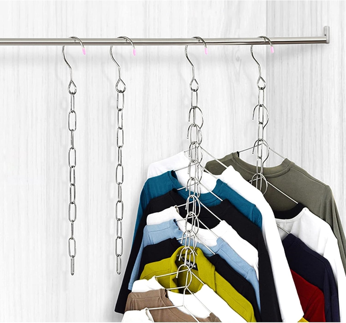 Clothes hanger with chains