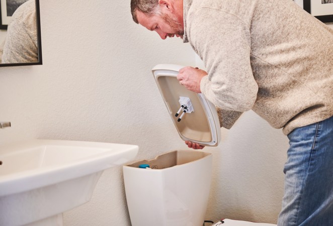 How to Clean a Toilet Tank