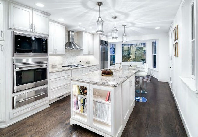 Granite vs Quartz: Choosing the Right Countertop Material