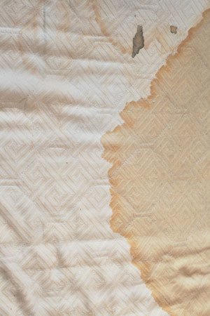 How to Get Rid of Mattress Stains