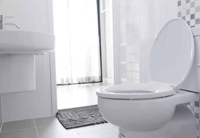 Bob Vila Radio: Top Tips for a Leaking Toilet