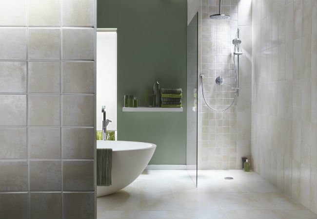 Walk-in Showers 101: All You Need to Know Before Installing One of Your Own