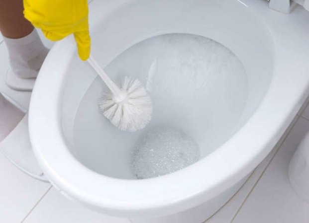 The 8 Easiest Ways to Eliminate Bathroom Odor