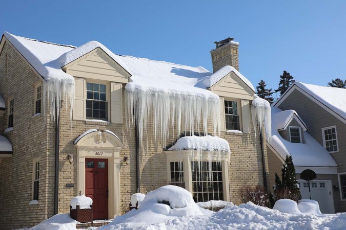 How to Prevent and Remove Ice Dams