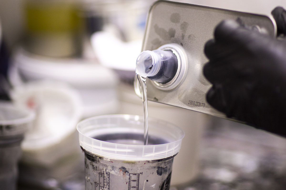 Mineral Spirits vs. Paint Thinner Mineral Spirits are More Effective