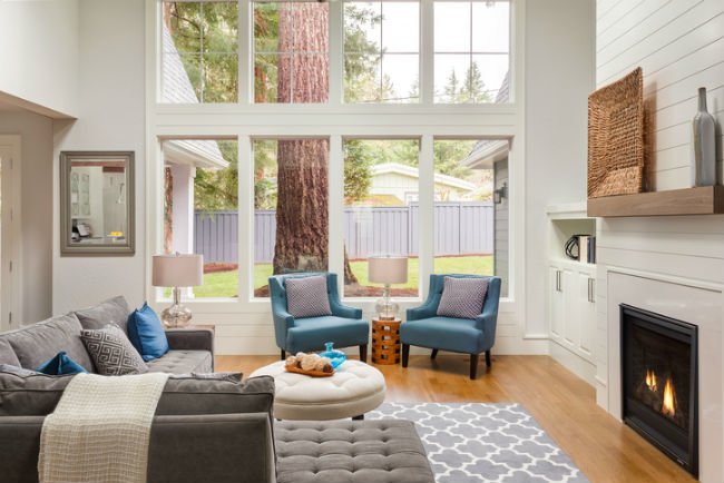 Vinyl vs Aluminum Windows - Choosing the Right Frame for Your Replacement Windows