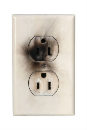 Electrical Outlet Not Working? 6 Fixes Any Homeowner Can DIY