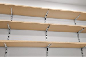 Wall mounted shelf using MDF boards.