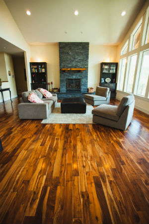 Tips for Waxing Hardwood Floors