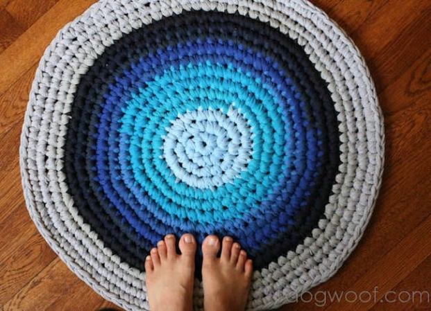 10 Doable Designs for a DIY Rug