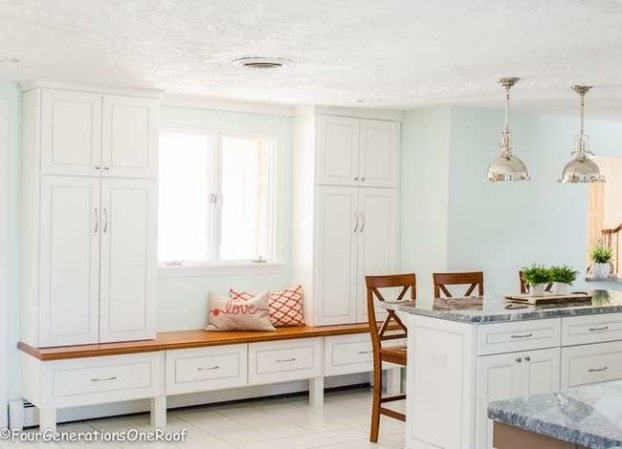 These 14 Ideas Are the Next Best Thing to a Mudroom