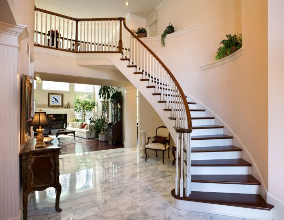 What to Know Before You Install Marble Flooring