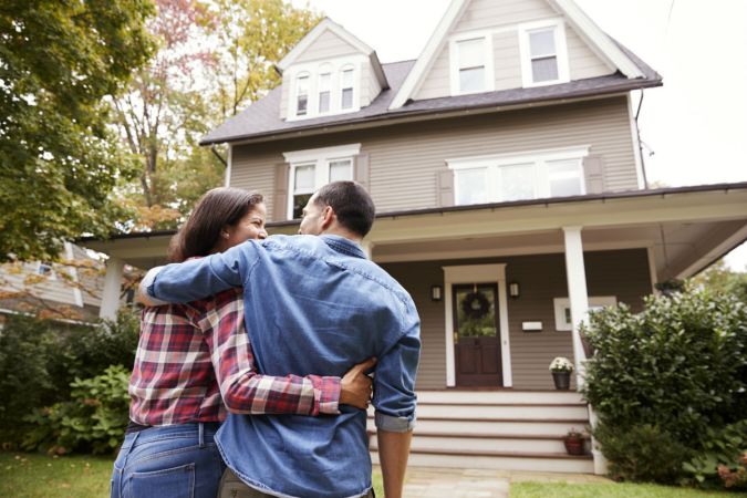 How to Get a Mortgage in 10 Steps and Land a New Home