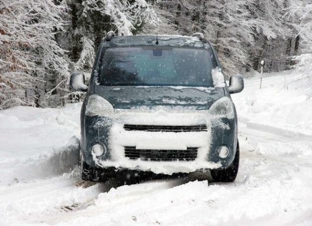 11 Tricks Every Driver Needs to Know This Winter