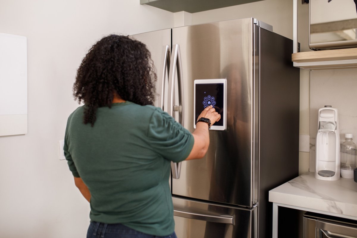 How Long Do Refrigerators Last? Signs It's Time for a New One Bob Vila