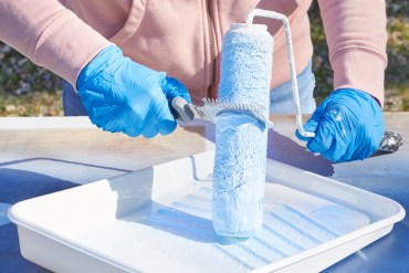 How to Clean Paint Brushes the Right Way