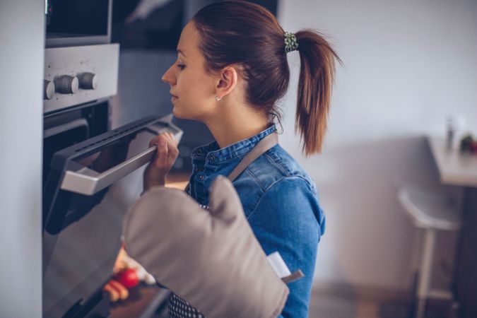 Solved! Why Your Oven Isn’t Heating Properly—and How to Fix It