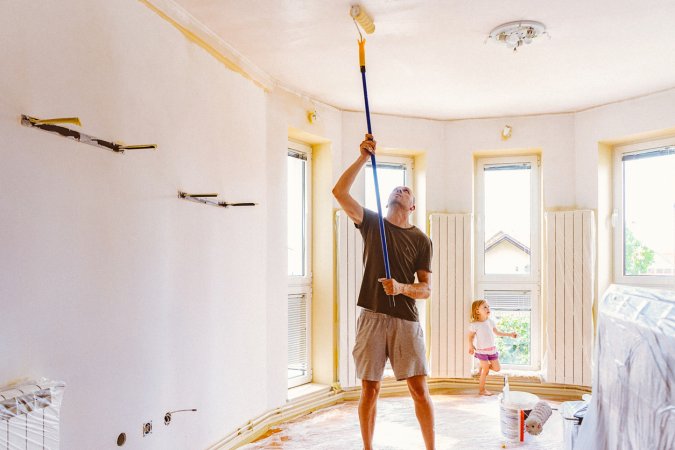 how to paint a ceiling
