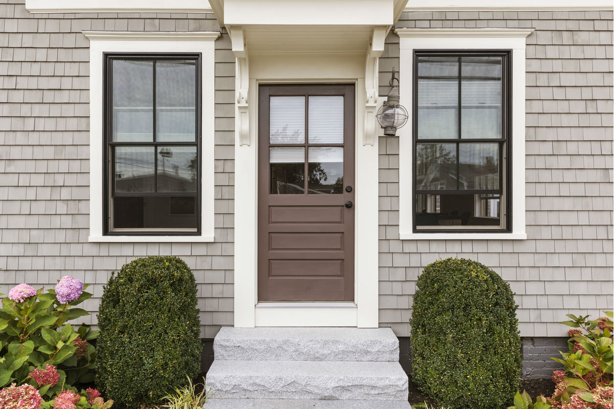 Fiberglass vs. Vinyl Windows: Which Are Best for Your Home?