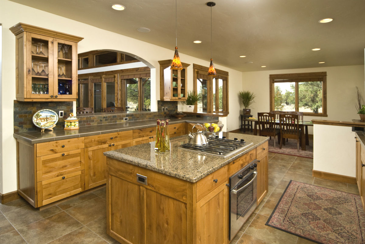 How to Settle on the Right Kitchen Island Size