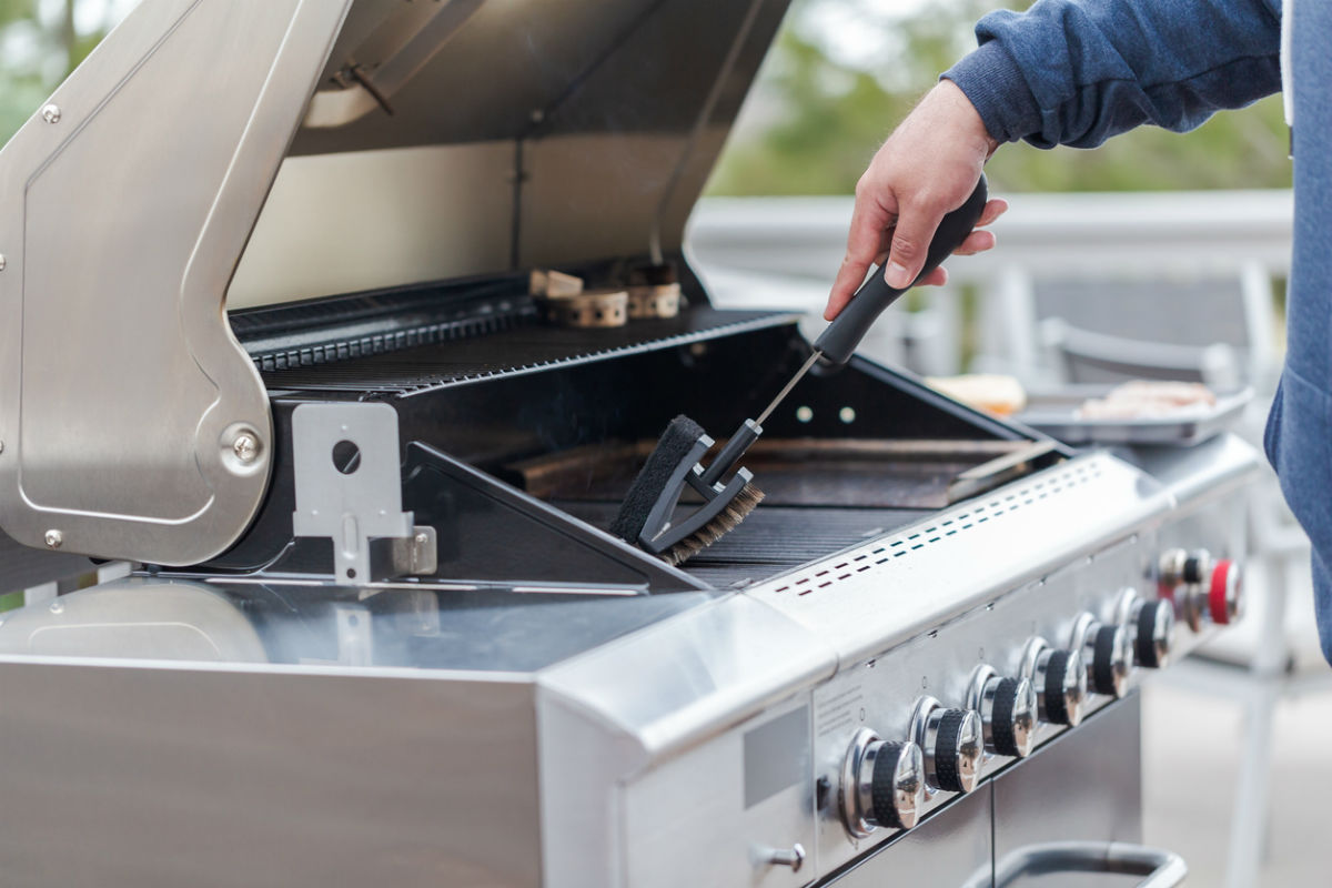 Gas vs. Charcoal Grills: Here's Which Is Easier to Clean