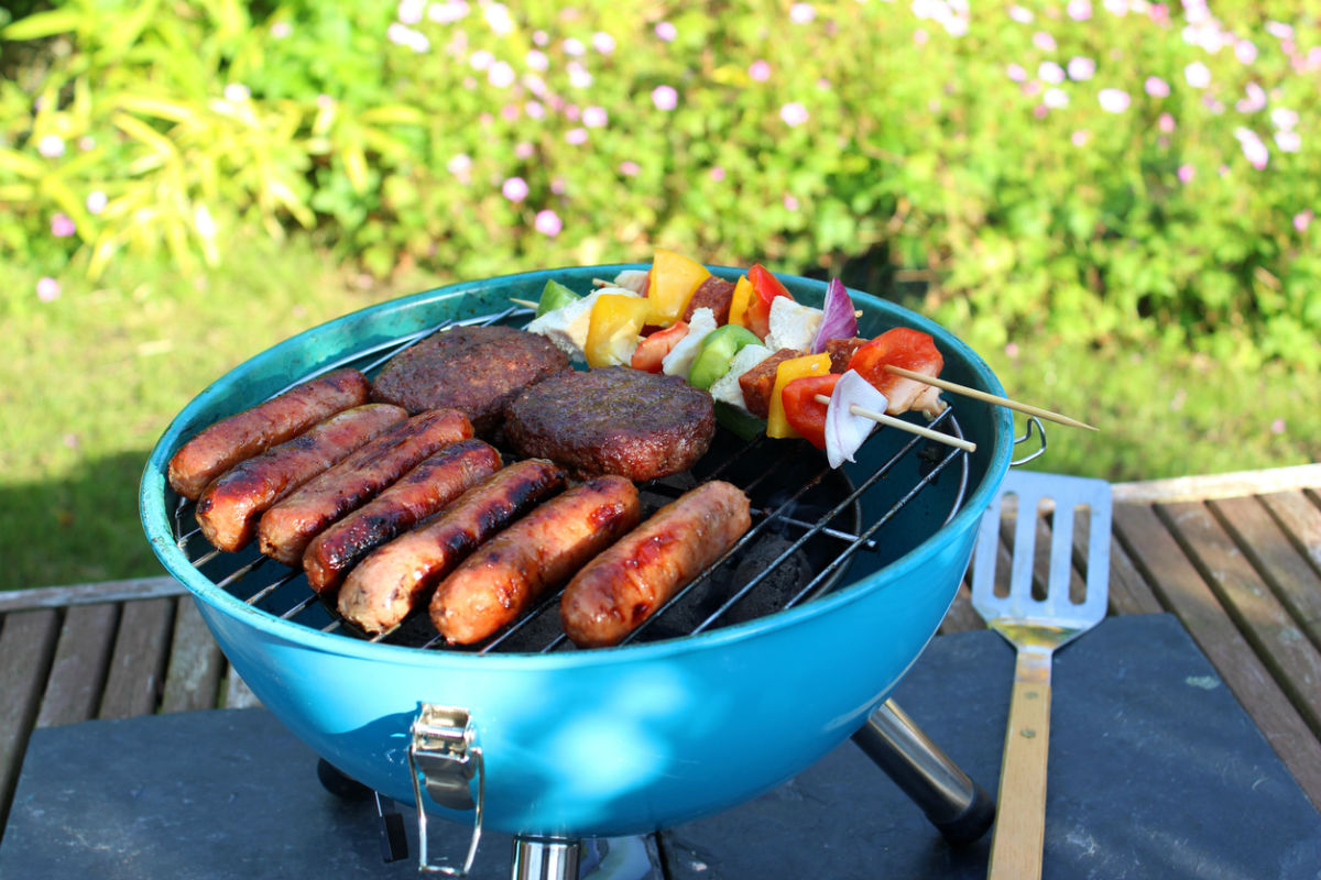 Gas vs. Charcoal Grills: Here's Which Is Your Best Portable Option