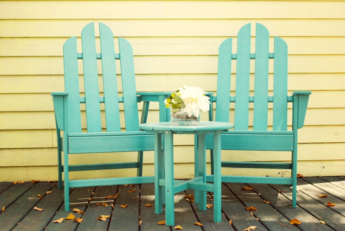 The Best Paint for Outdoor Furniture