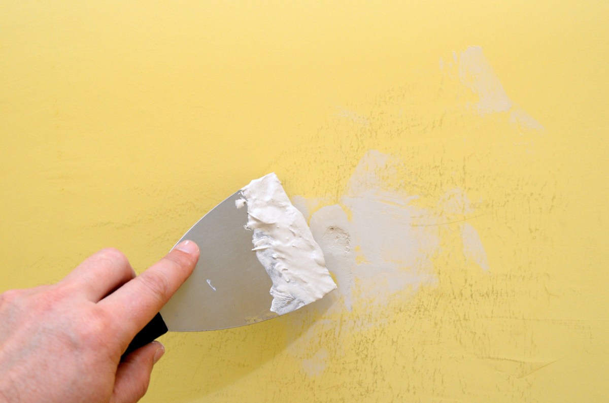 joint compound vs spackle hand spackling wall