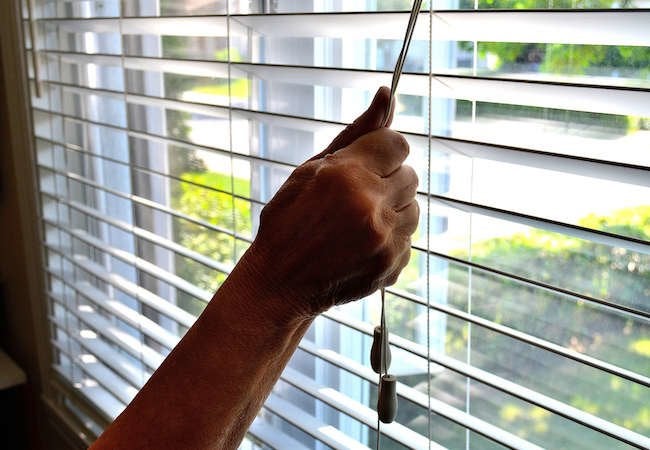 13 Free Ways to Keep Thieves Away From Your Home