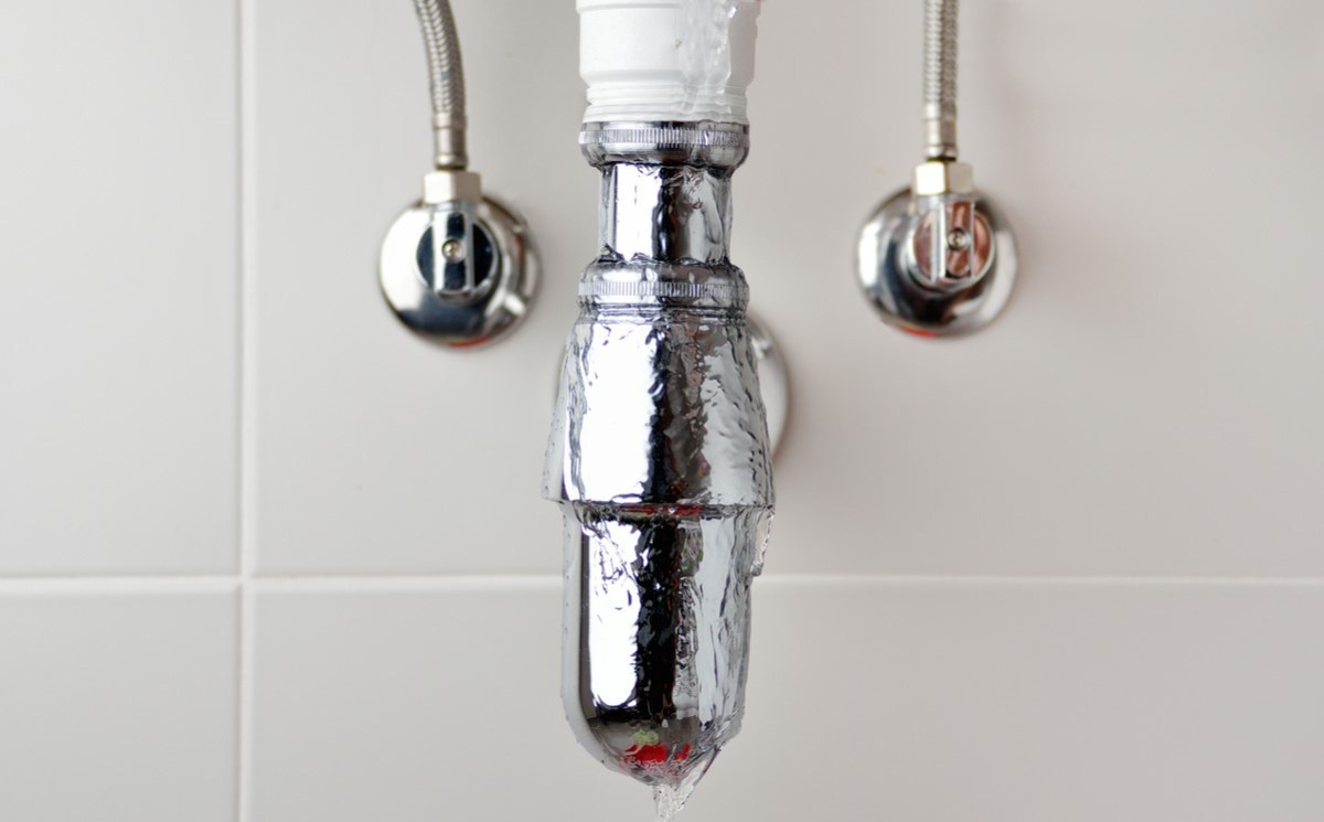 What Causes Condensation on Pipes in the Summer, Solved!