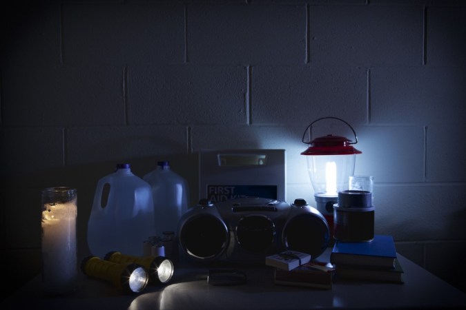 16 Problems a Power Outage Can Cause at Home