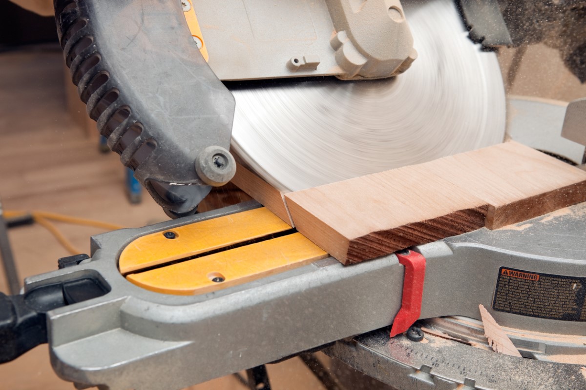 Miter Saw vs. Table Saw: The Miter Saw Makes Beveled Cuts More Easily