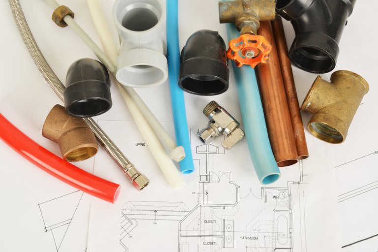 5 Types of Plumbing Pipes Found in Old and New Homes