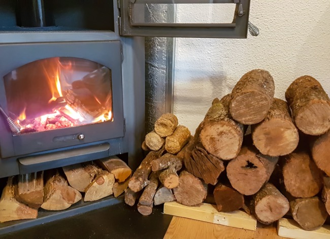 how to light fire fireplace