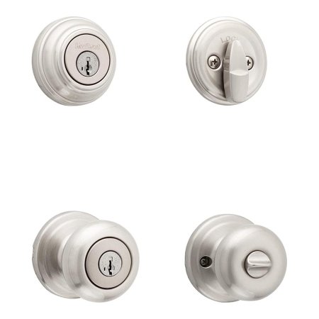  The Kwikset Juno Security Set Keyed Deadbolt on a white background.