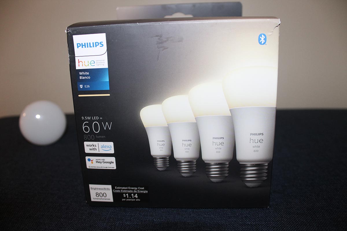Philips Hue A19 E26 Smart Bulb Box
