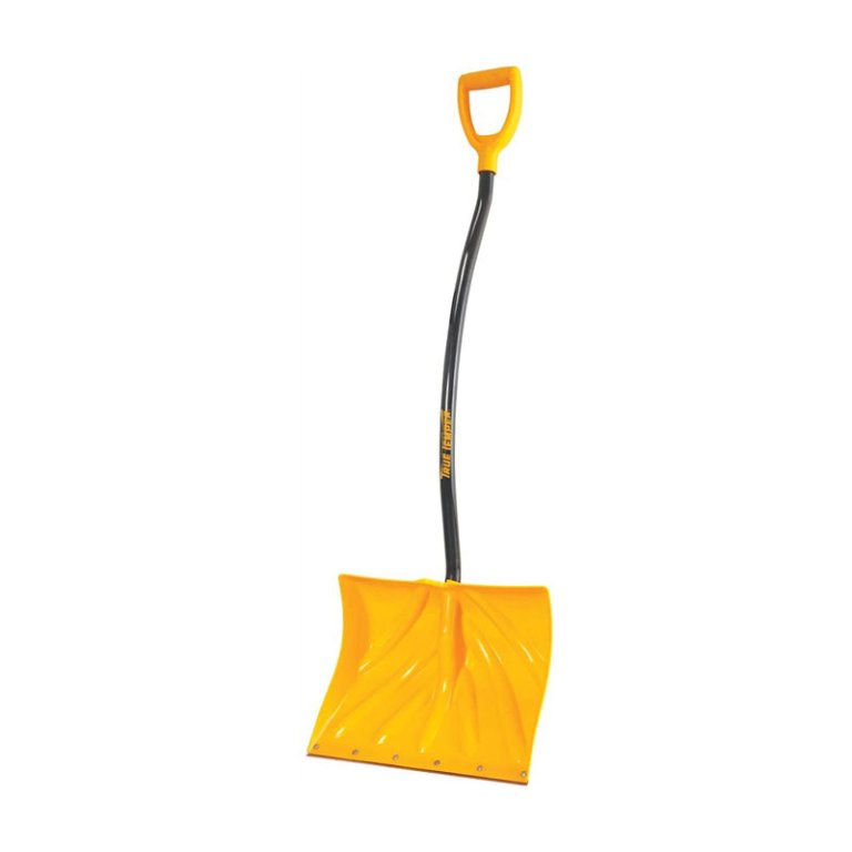 The Best Snow Shovel Option: True Temper Poly Snow Shovel Pusher