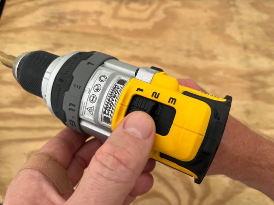 DeWalt cordless drill speed control