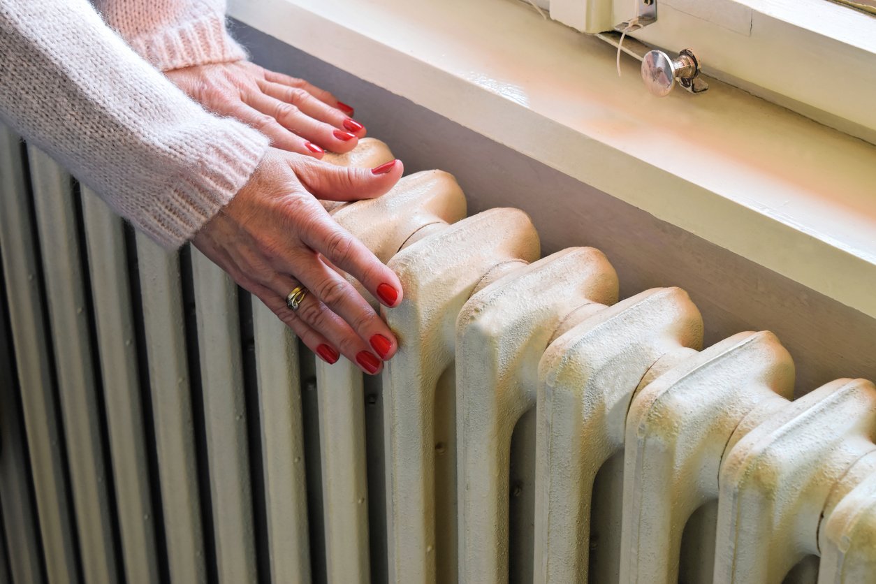Increase Humidity by Turning Down the Heat or Using a Radiator