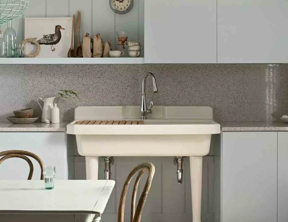 8 Tips for Setting Up a Stylish and Functional Laundry Room Sink