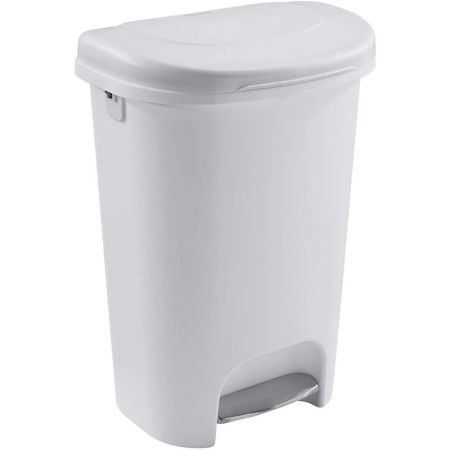 Rubbermaid Classic 13-Gallon Step-On Trash Can