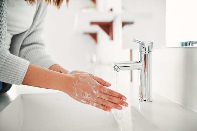 7 Signs Your Home Needs a Water Softener