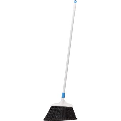 The Best Brooms Option Amazon Basics vs. O-Cedar on flour