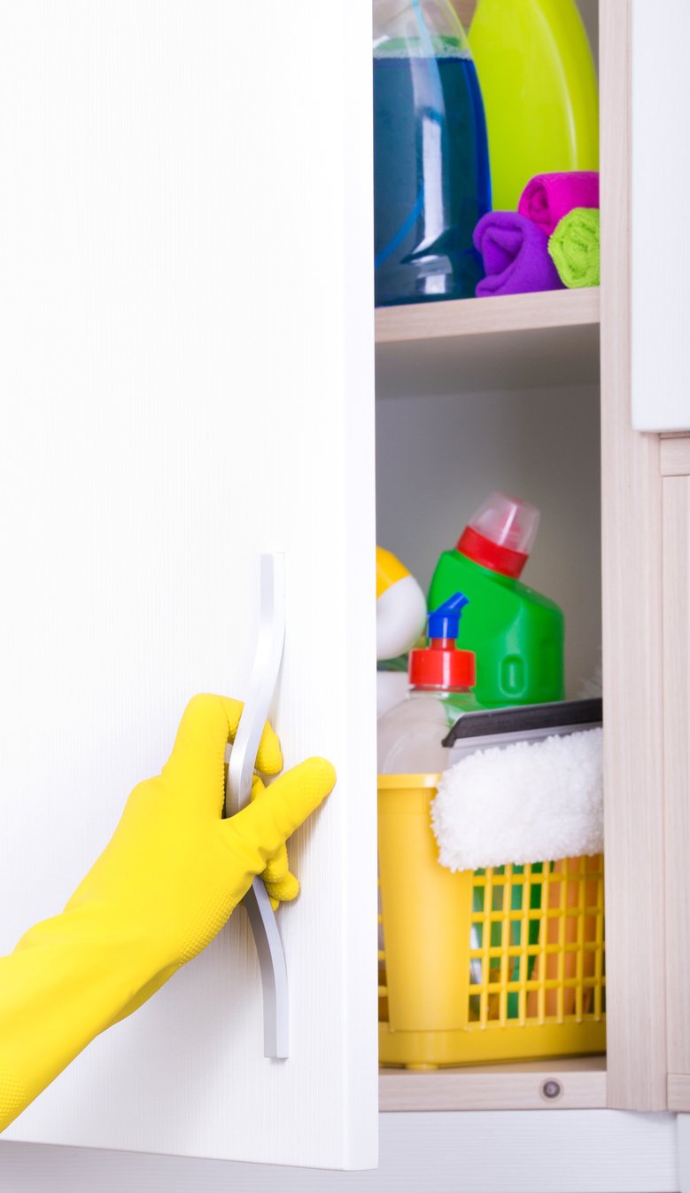 Does Bleach Expire If You Don't Use It? Solved!