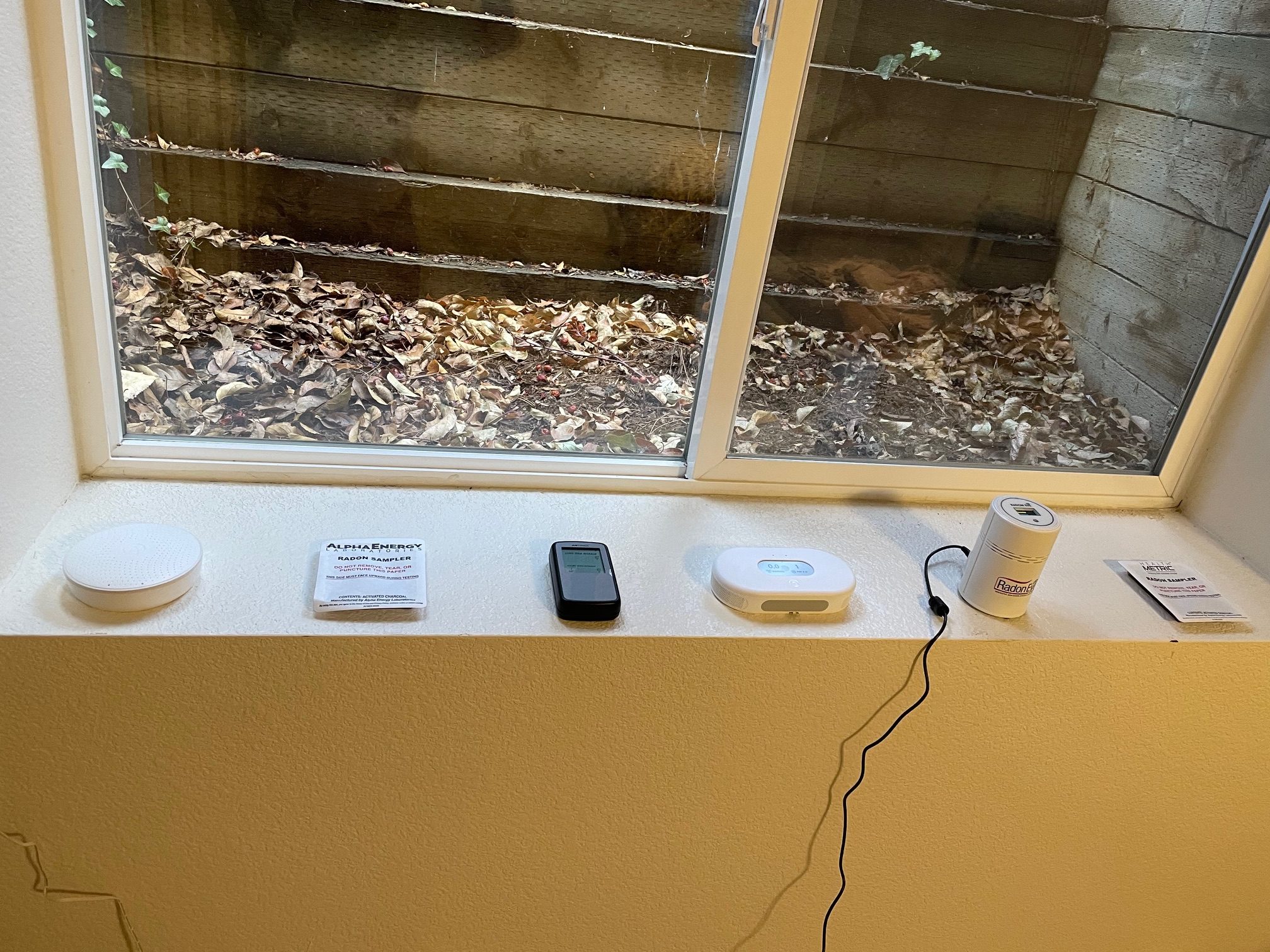 Radon test kit group during testing
